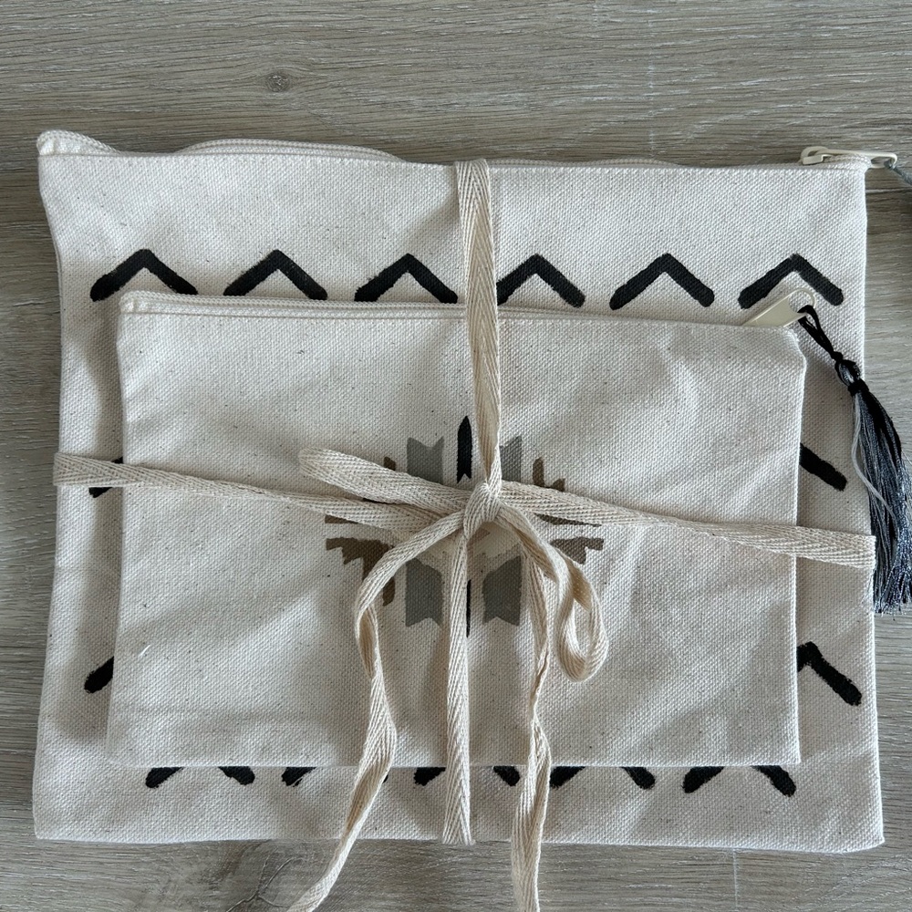 Set of two makeup pouches